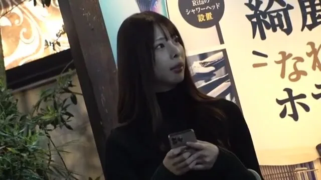 Preview supplied for クールな美人女子大生と交渉成立後のハメ撮りエッチでスケベ度アップ