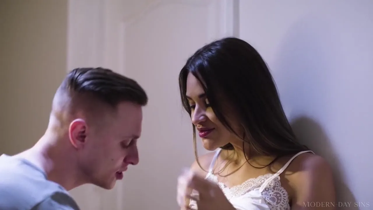 Preview supplied for Spying On Slumber Party - Gizelle Blanco Hentai