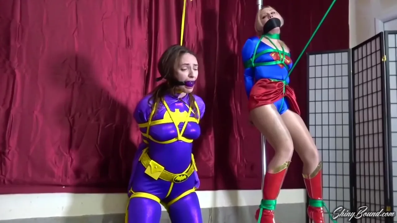 Preview supplied for Batgirl Gets Captured