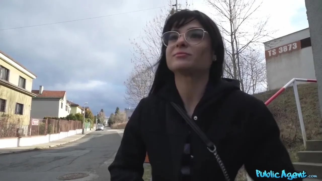 Preview supplied for Big-breasted Brunette With Glasses Fucks For Some Cash