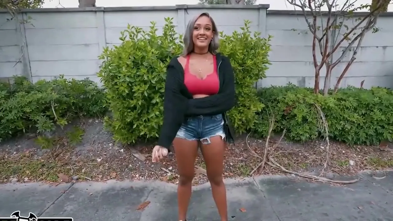 Preview supplied for Make It Rain With Cash And Cum