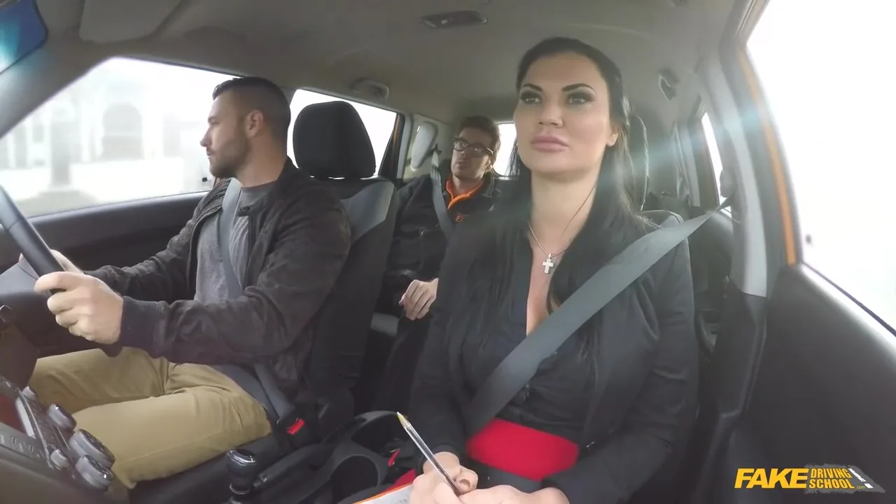 Preview supplied for Hawt British Pornstar Double Penetration In A Car