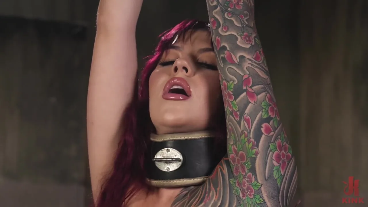 Preview supplied for Luna Legend - You Can Cum But You Cant Leave