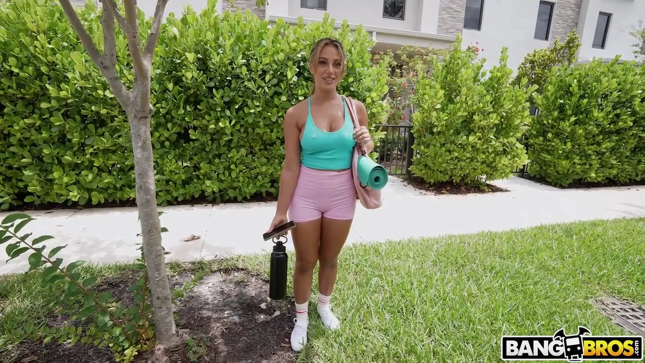 Preview supplied for Stretching My Pussy Before Yoga - Monica Minx