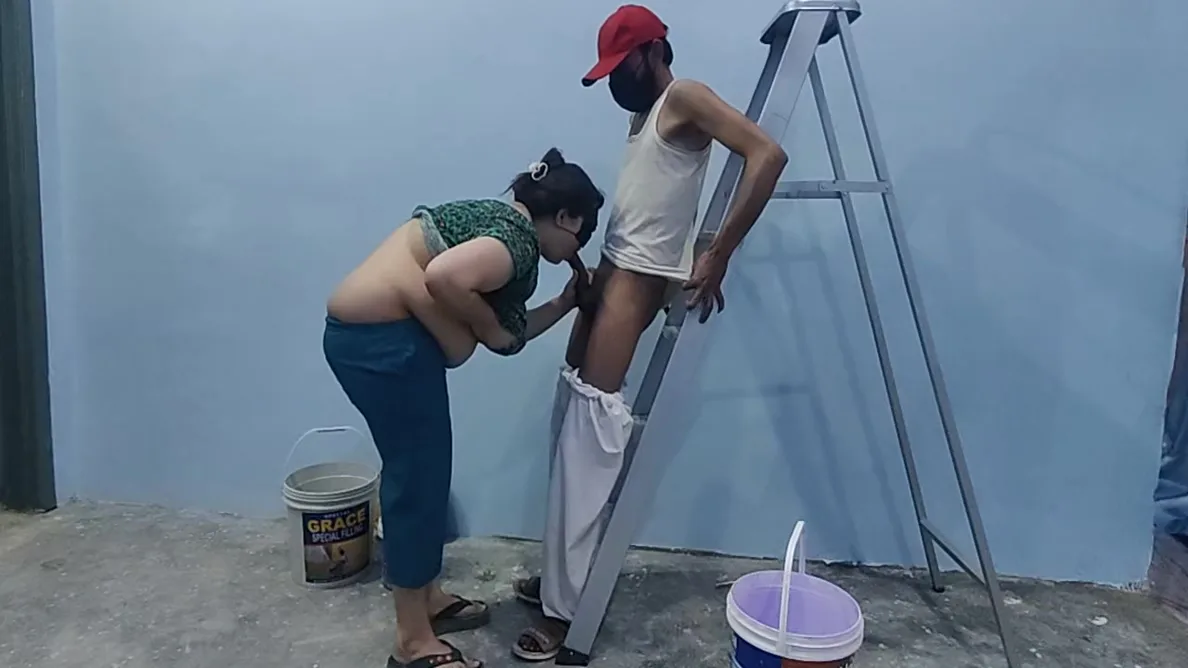 Preview supplied for Desi Bhabhi Fucked By Painter In Home