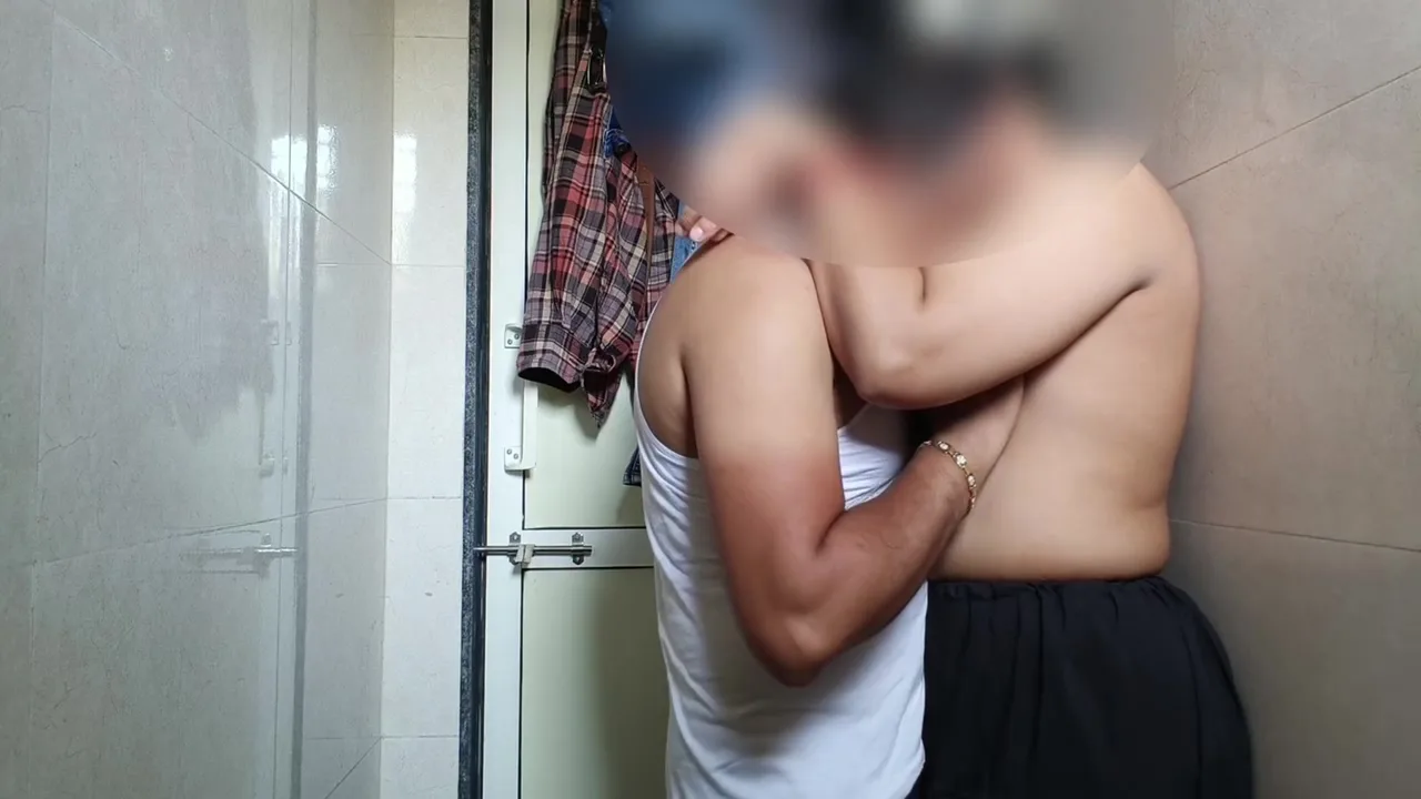 Preview supplied for Security Guard Fucks Hard In The Office Toilet