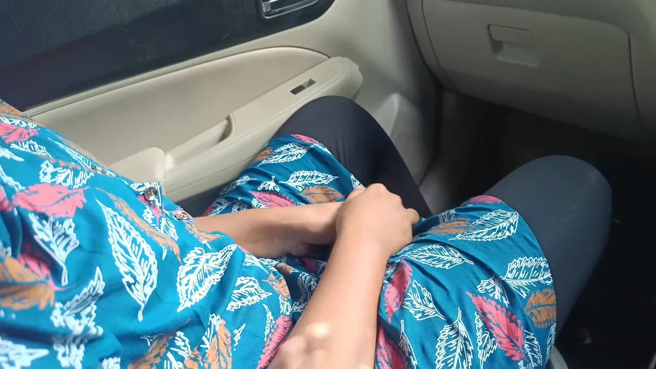Preview supplied for Office Manager Enjoying Hot Romance With Married Colleague Inside Car