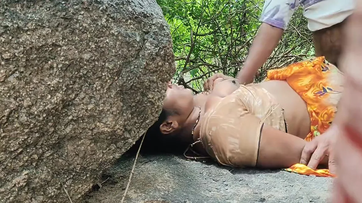 Preview supplied for Fucking Babhi In Jungle
