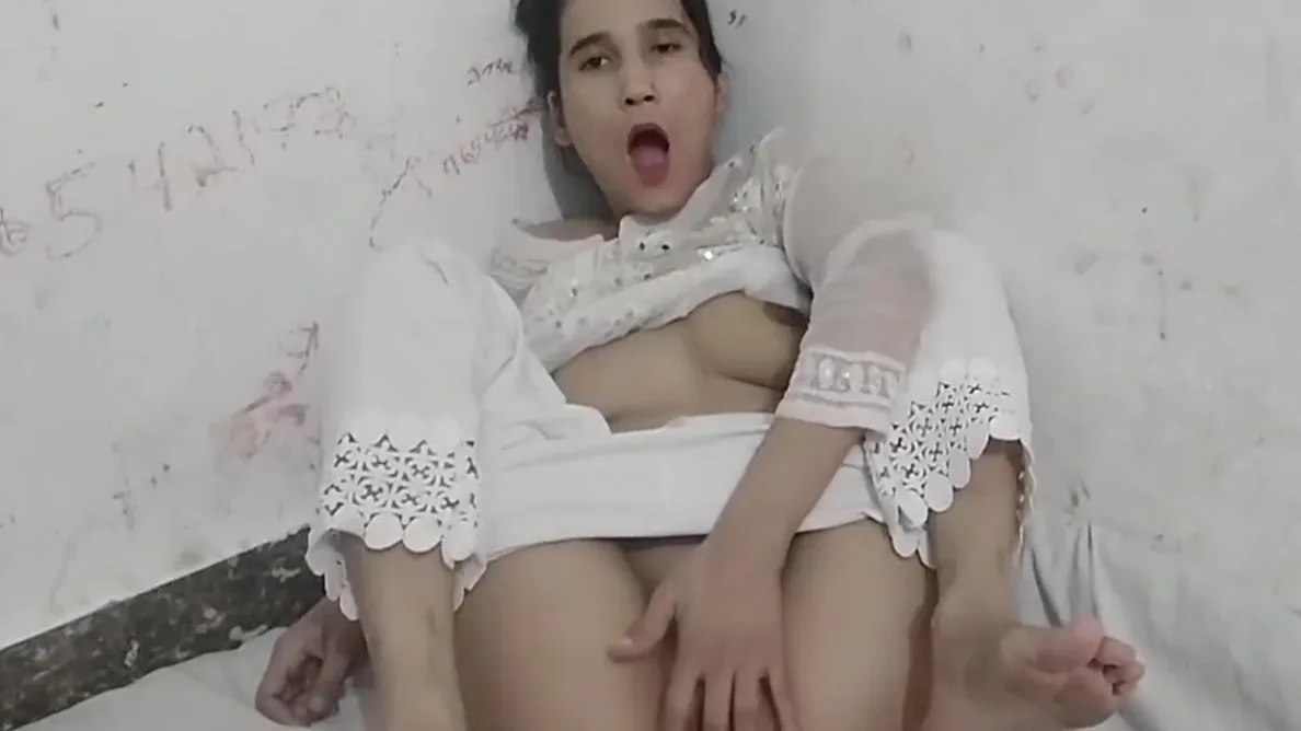 Preview supplied for Li Ya In Bhabhi Ko Kisi Aur Ke Sath Chudte Dekh