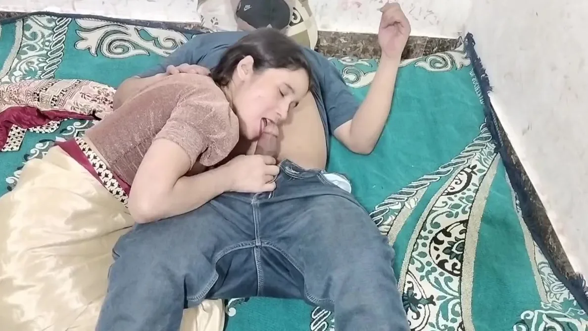 Preview supplied for Bhabhi Ki Chuchi Ka Doodh Nikal Kar Pee Gya