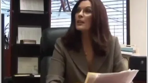 Preview supplied for Lesbian office seduction