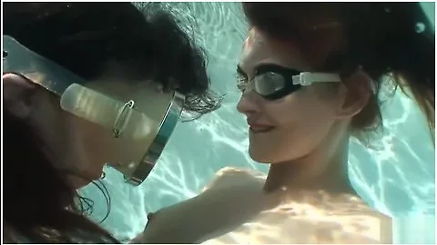 Preview supplied for Lesbian underwater passion