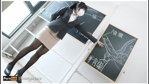 Preview supplied for 新女教师被当成男校性教育教材 Jav影片
