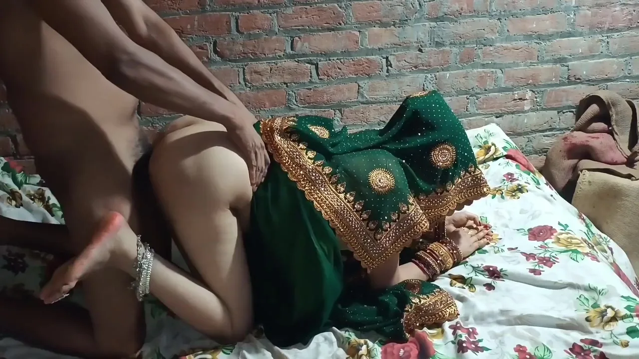 Preview supplied for Sasur Bahu Ki Chudai Video Sasur Se Chudai Bahu Ne Chut