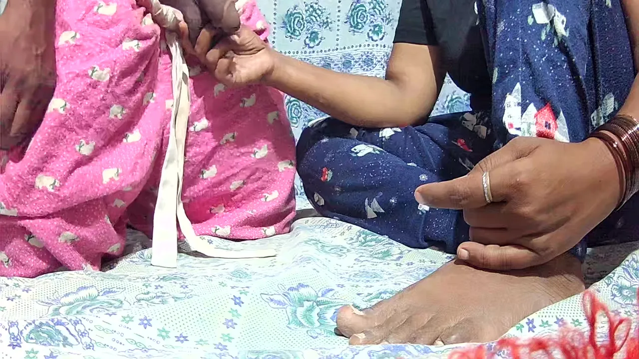 Preview supplied for Indian Dasi Stepmom And Stepdad Xnxx 2754