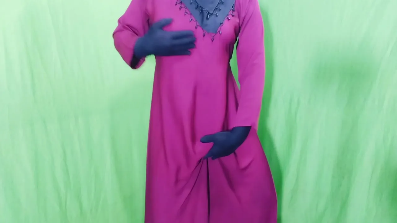 Preview supplied for Indian Beautiful Housewife - Clear Hindi Audio