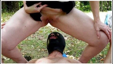 Preview supplied for Femdom Outdoor Pissing Session