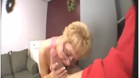 Preview supplied for Laundry Room Blowjob