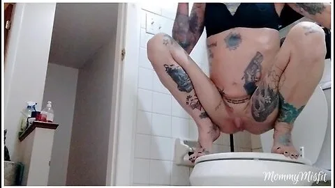 Preview supplied for Piss Covered Pussy