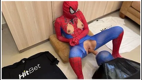 Preview supplied for Orumcek Kadın Sik Kafaya Karsı