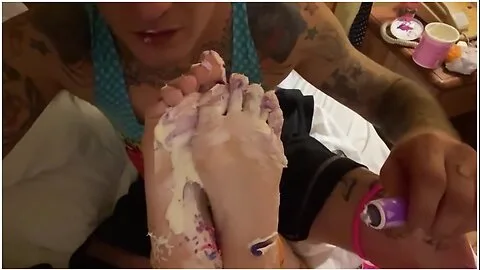 Preview supplied for Funfetti Cake Feet