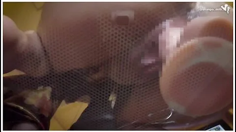 Preview supplied for 日本人女性のオtニー仁平姿て特大tィルトを咥えこむおまんこか下から丸見えくちょくちょ愛液か絡みついてる個人撮影素人自慰行為