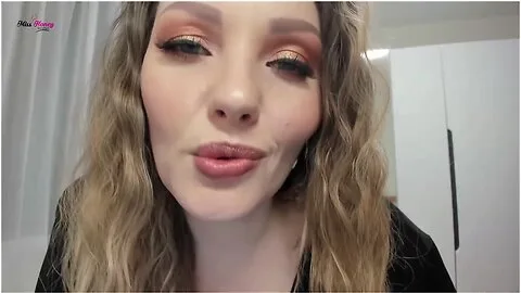 Preview supplied for Hottest Dirty Talk Jerk Off Encouragement Face Tease