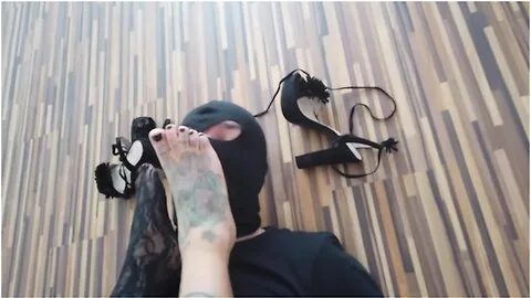 Preview supplied for Foot Slave Worships His Tattooed Ladys Feet