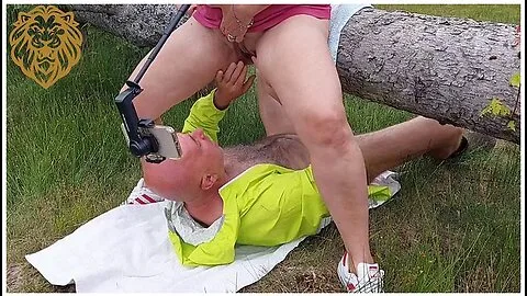 Preview supplied for Perv-Mom’s Golden Shower Fun