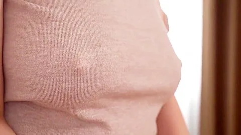 Preview supplied for ノーブラ浮き乳首を攻められて乳首イキ依存症になった　翔田千里 15 Min