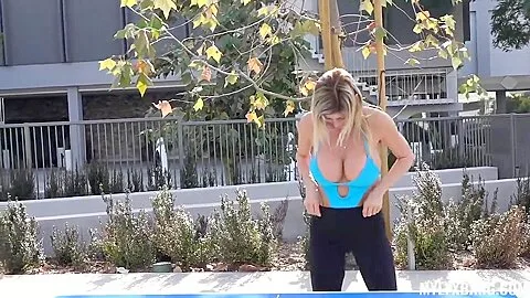 Preview supplied for Alexis Fawx – Blowjob By The Pool