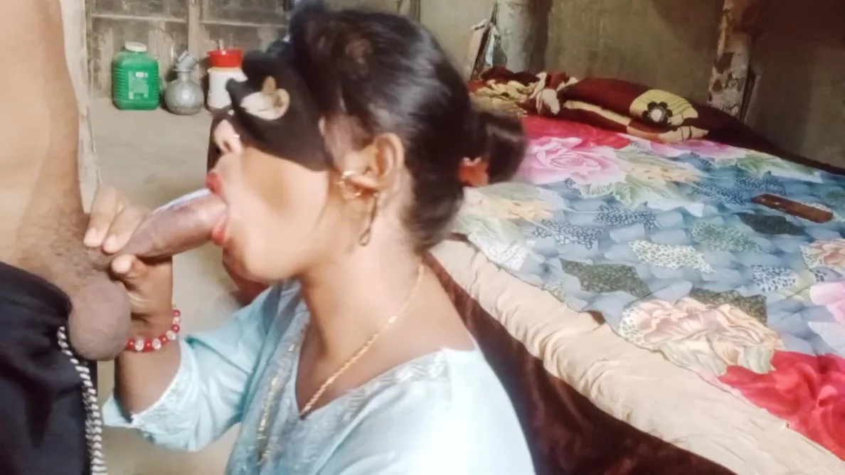 Preview supplied for Indian College Girl Kissed The Ground