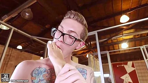 Preview supplied for Shay Evans - Gets Her Feet Licked And Pussy