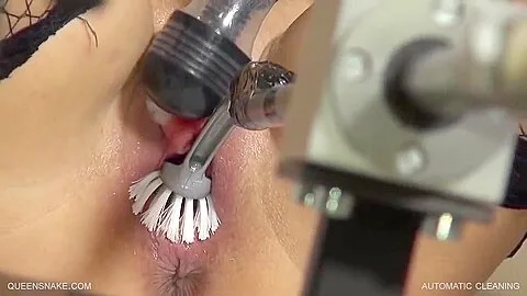 Preview supplied for Automatic Pussy Cleaning For Brunette Mature Tanita