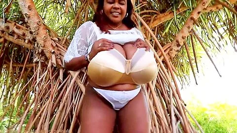 Preview supplied for Maja Meets Miosotis 23 Miosotis Big Boobs In A Golden