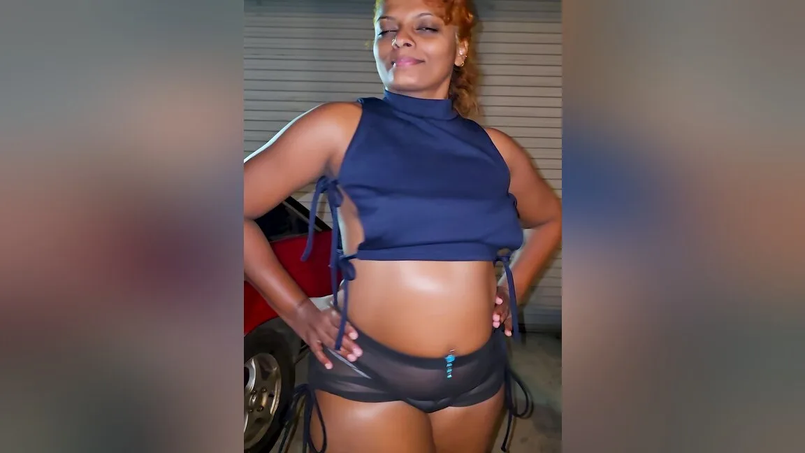 Preview supplied for Sexy Night Walk