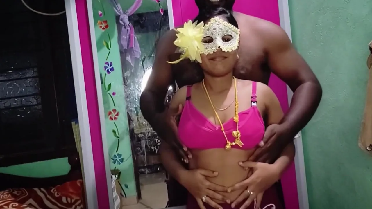 Preview supplied for Stepmommy Lavanya Romance With Milky Boooobs