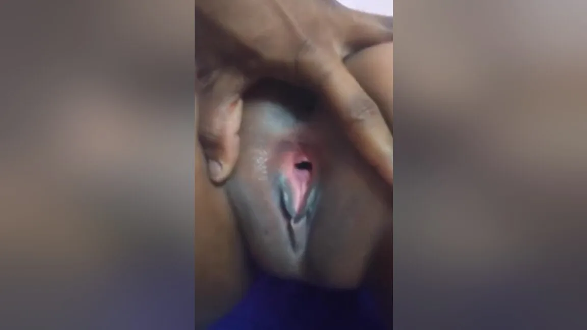 Preview supplied for Hot Indian Girl Get Best Fingering Videos