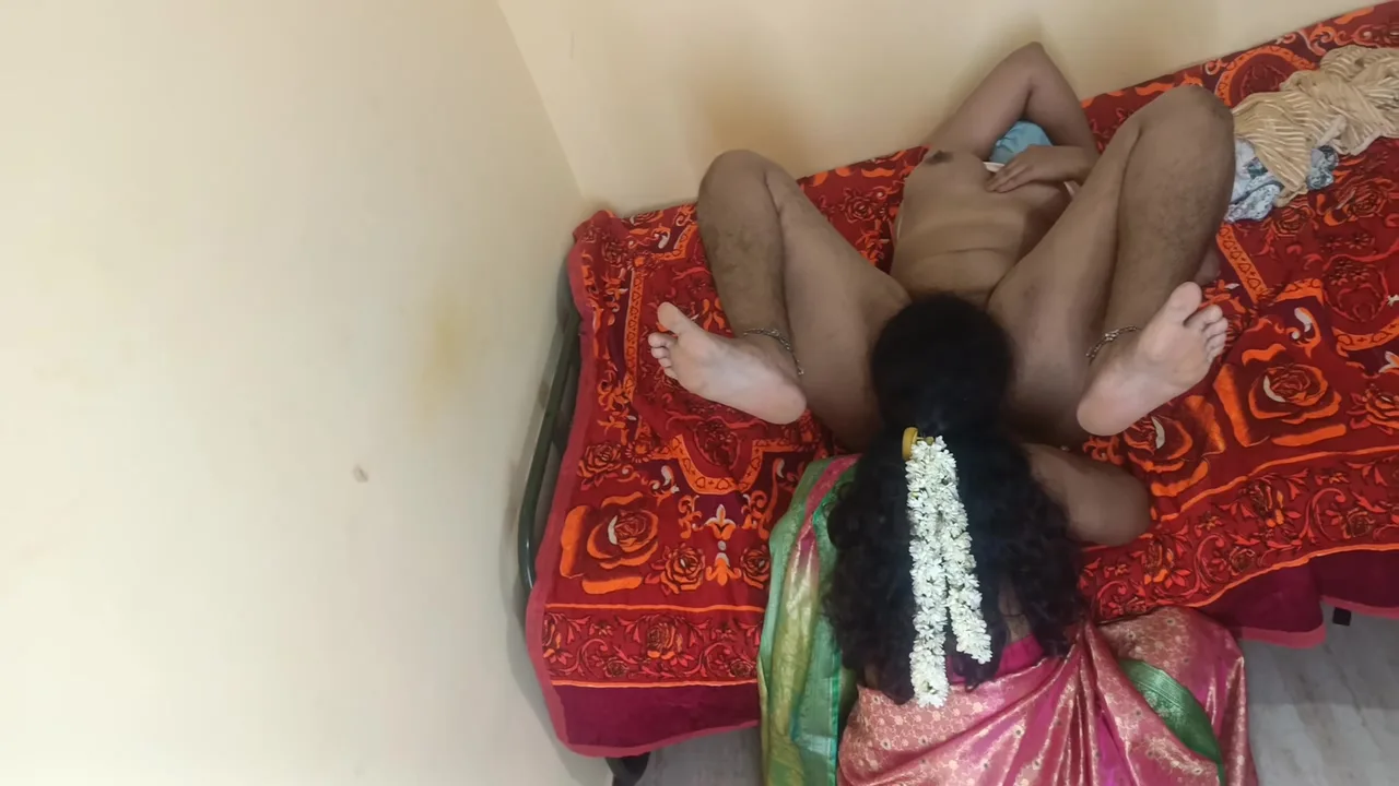 Preview supplied for Housewife Lesbian Pusssy Licking