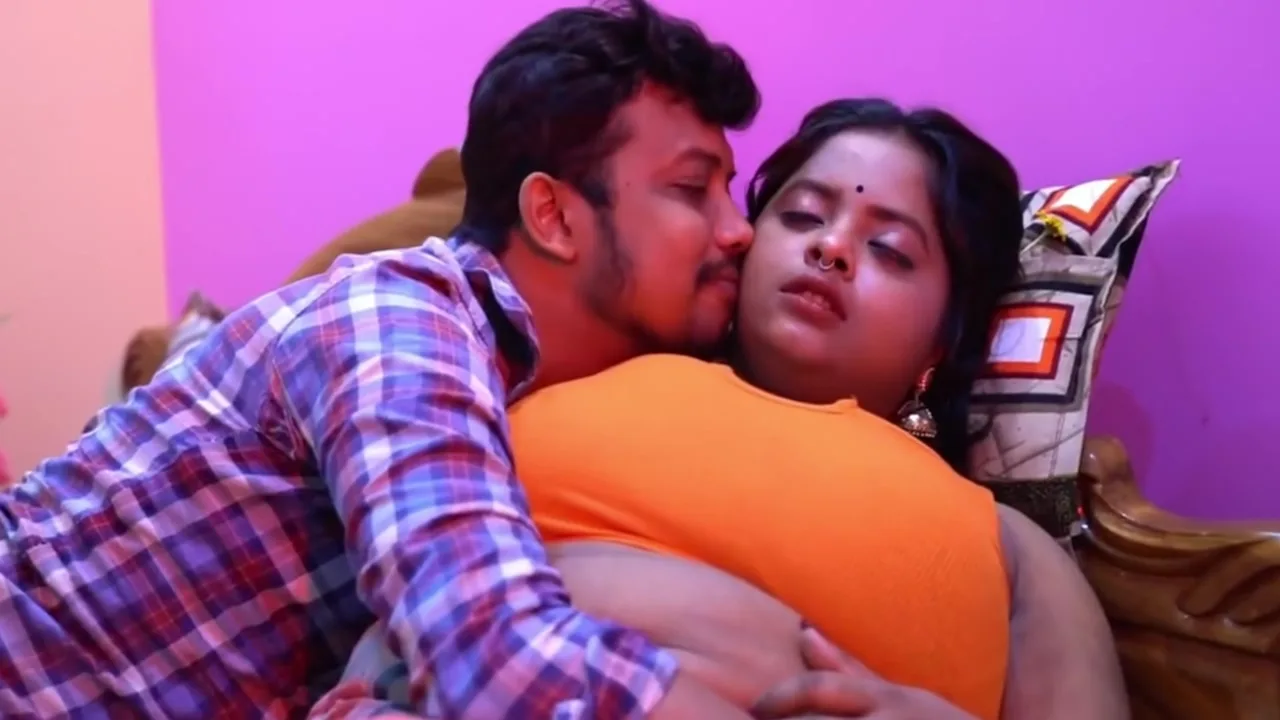 Preview supplied for Beautiful Bhabhi