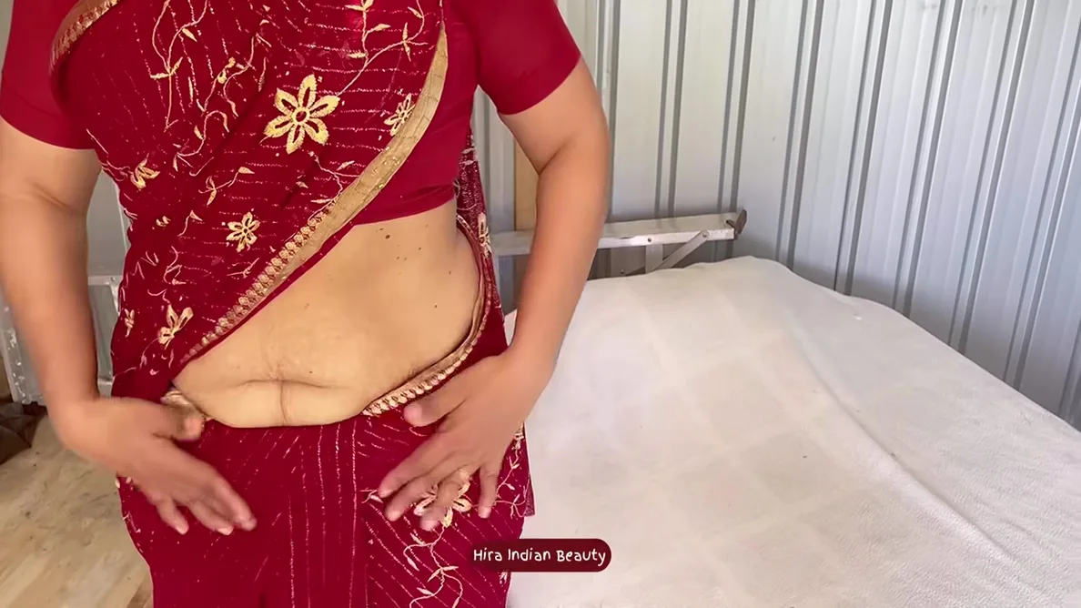 Preview supplied for Hiras Erotic Saree Dance - Sari Wearing Asmr - Teasing Belly & Butt Shake