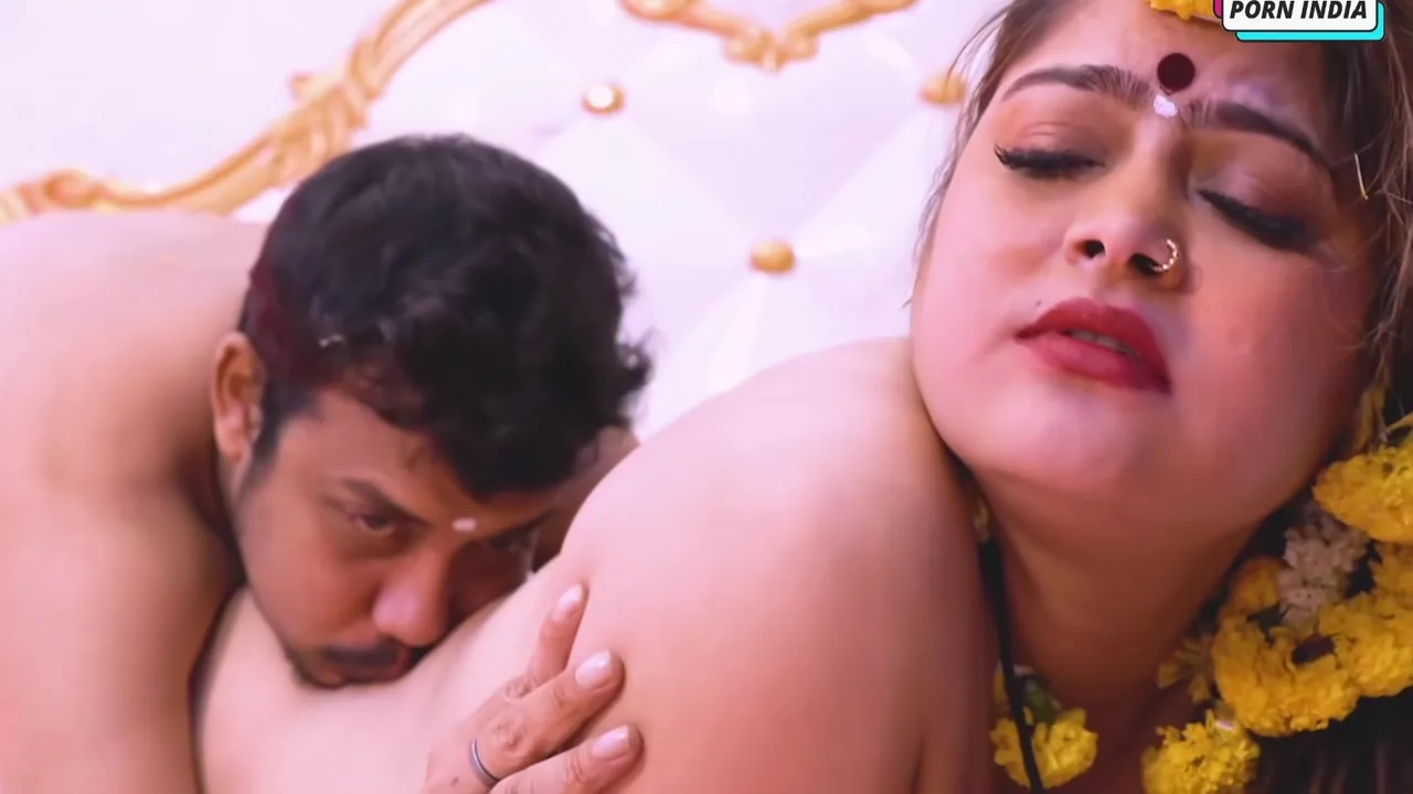 Preview supplied for Newly Married Couple Having Hot Romantic Sex