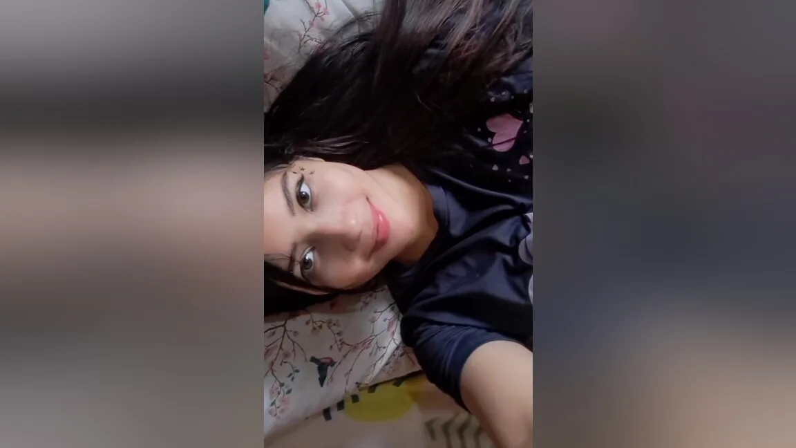 Preview supplied for Colombian Influencer Masturbates And Touches Her Tits