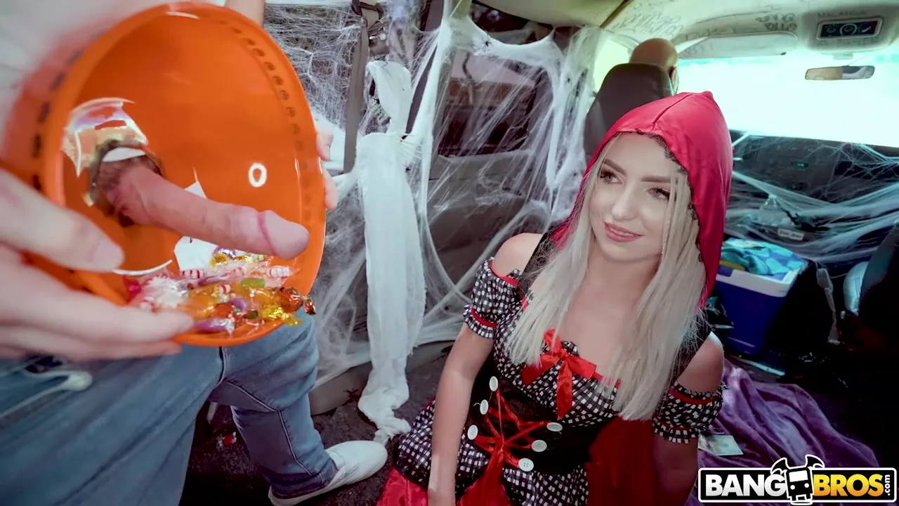 Preview supplied for Little Red Riding Hoe