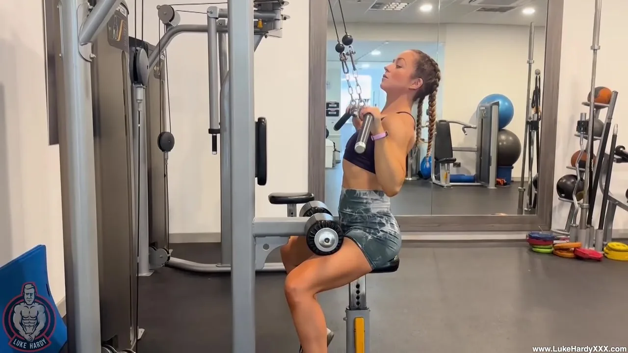 Preview supplied for Peach Dom Working Up a Sweat