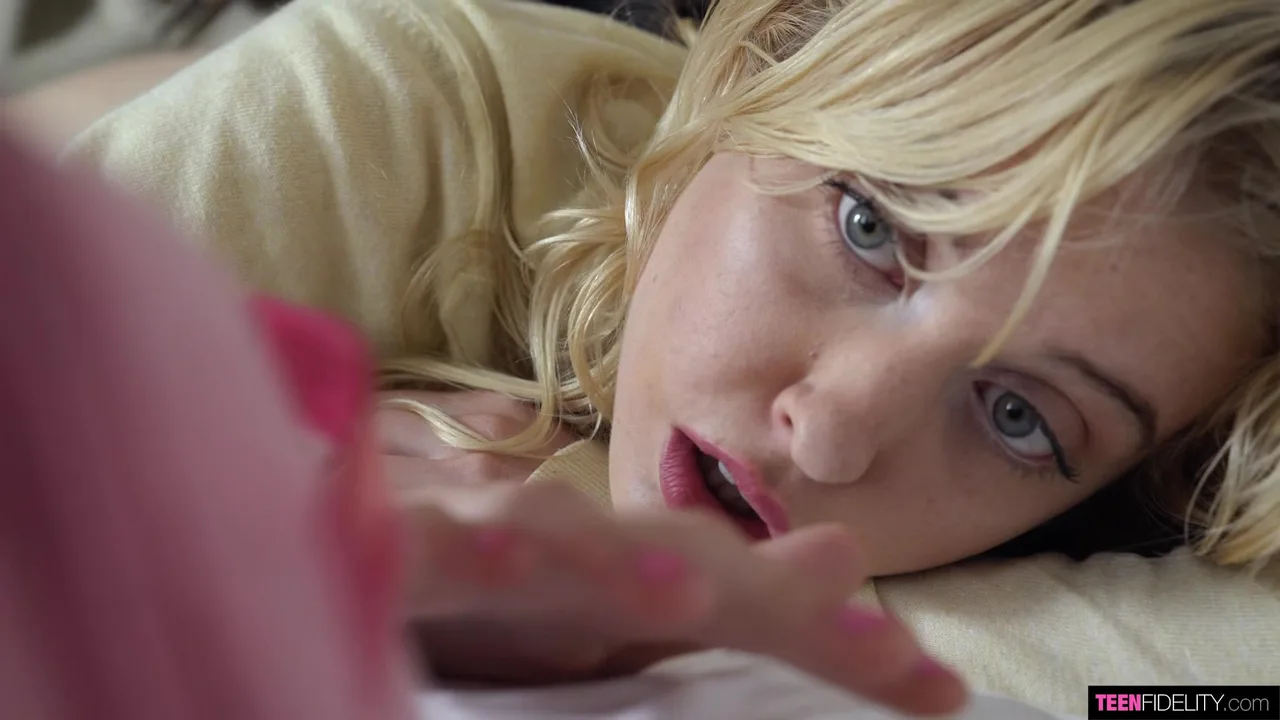 Preview supplied for Lights Out - Starring: Chloe Cherry - PornFidelity