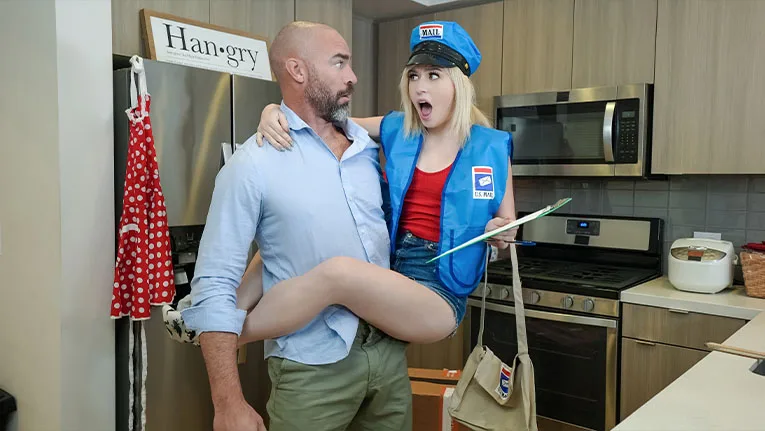 Preview supplied for Minxx Marley & Charles Dera in Handle With Care - ExxxtraSmall
