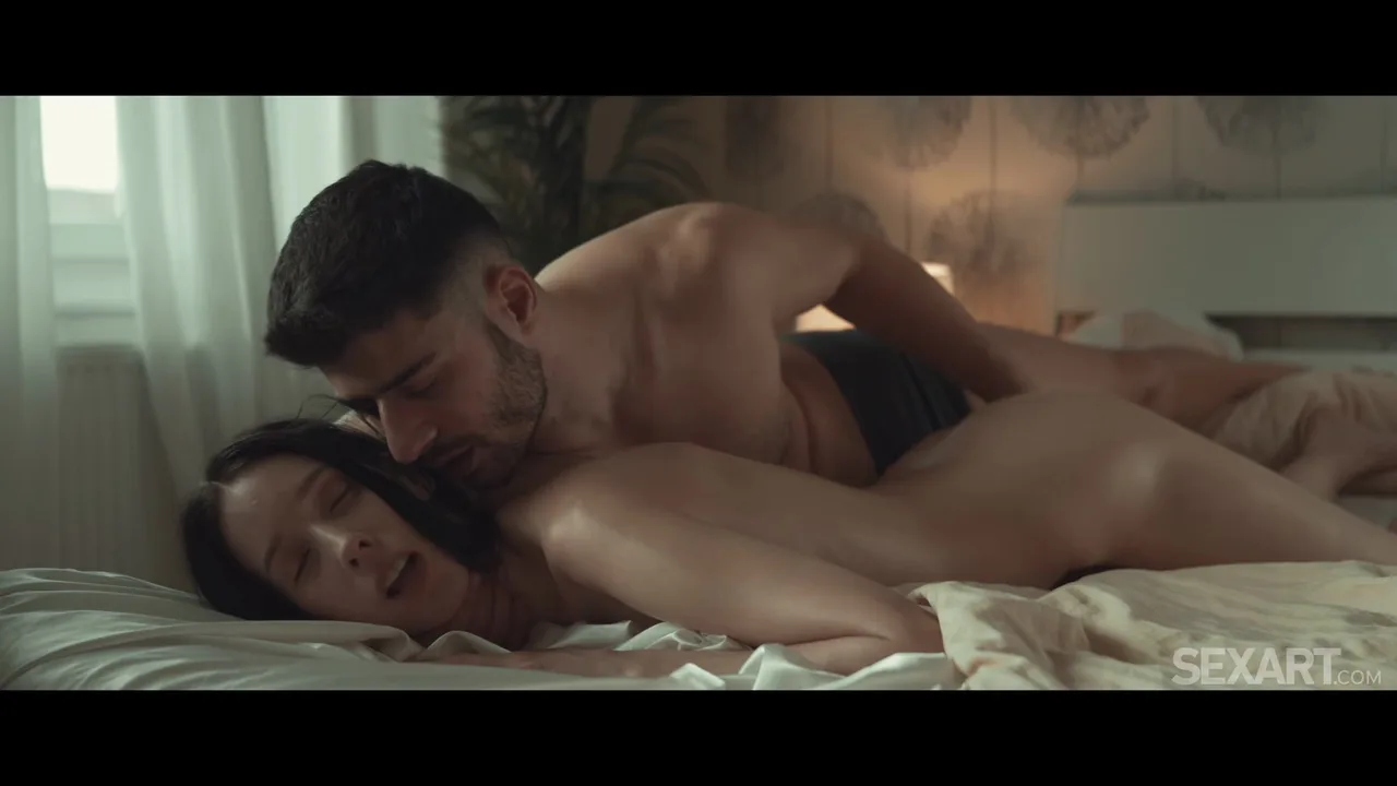 Preview supplied for Seduction In Silk - Jasmine Jayne & Dave Candle