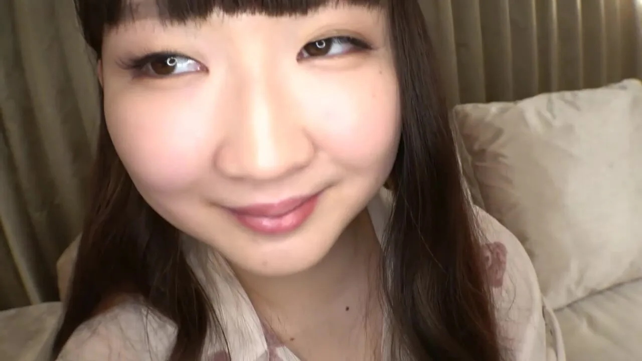 Preview supplied for siro-4552　人見知りな性格で少し個性的な彼女