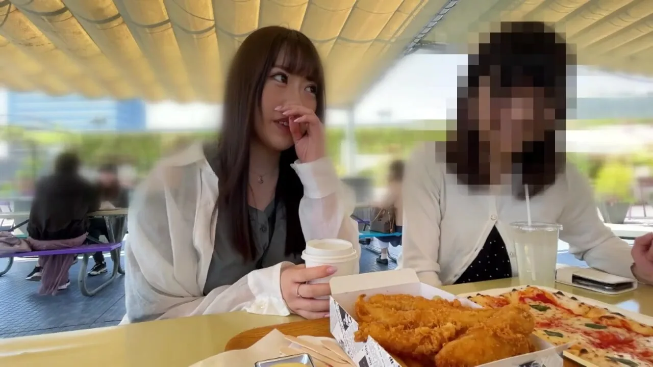 Preview supplied for 300maan-683　パンティーにはもうハッキリと染みが…！